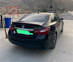 نيسان ألتيما